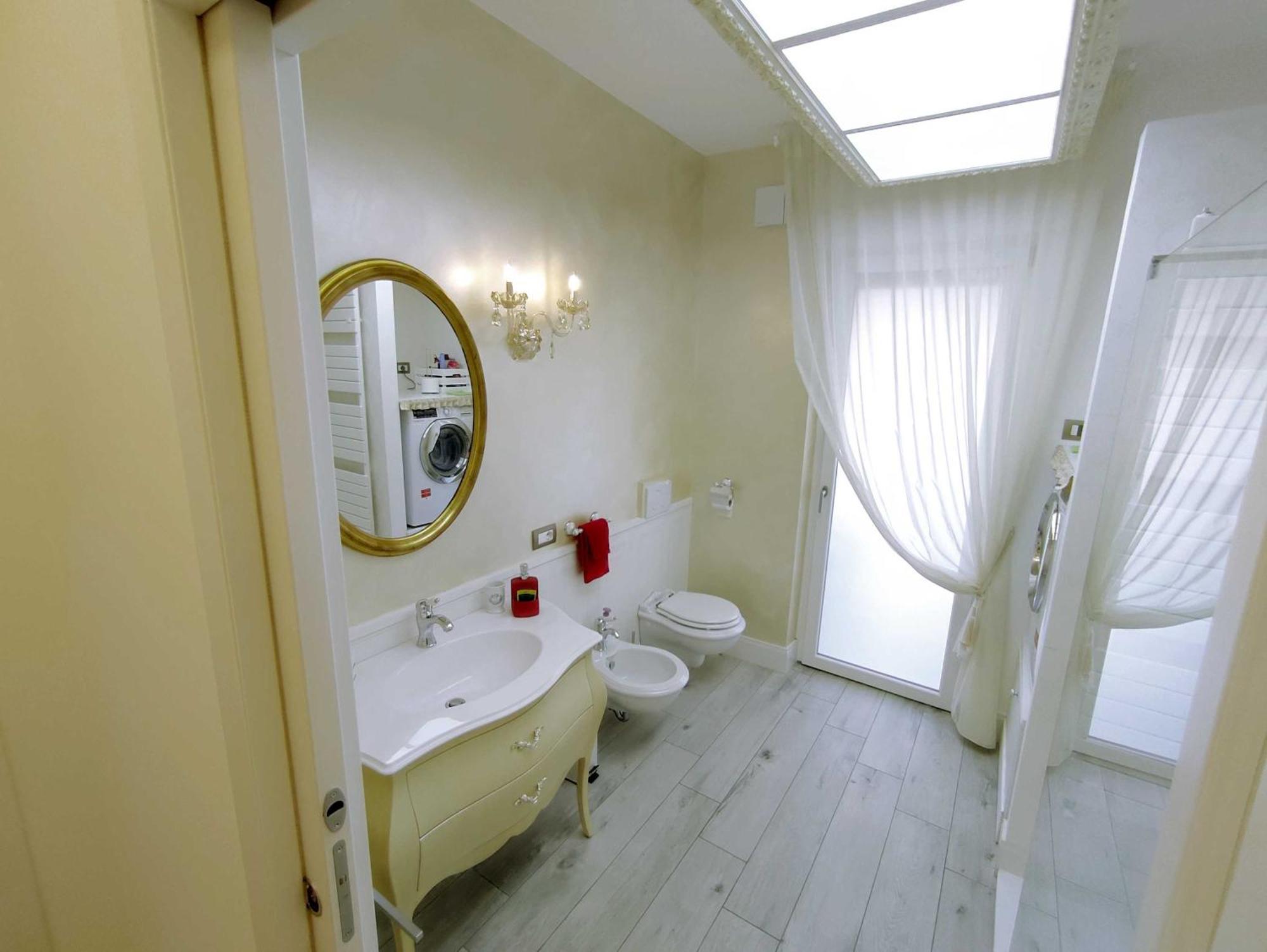 Alloggio Turistico Giulietta E Romeo - Intero Appartamento - Villafranca Di Verona, Zimmer, Holiday Rooms Exterior foto