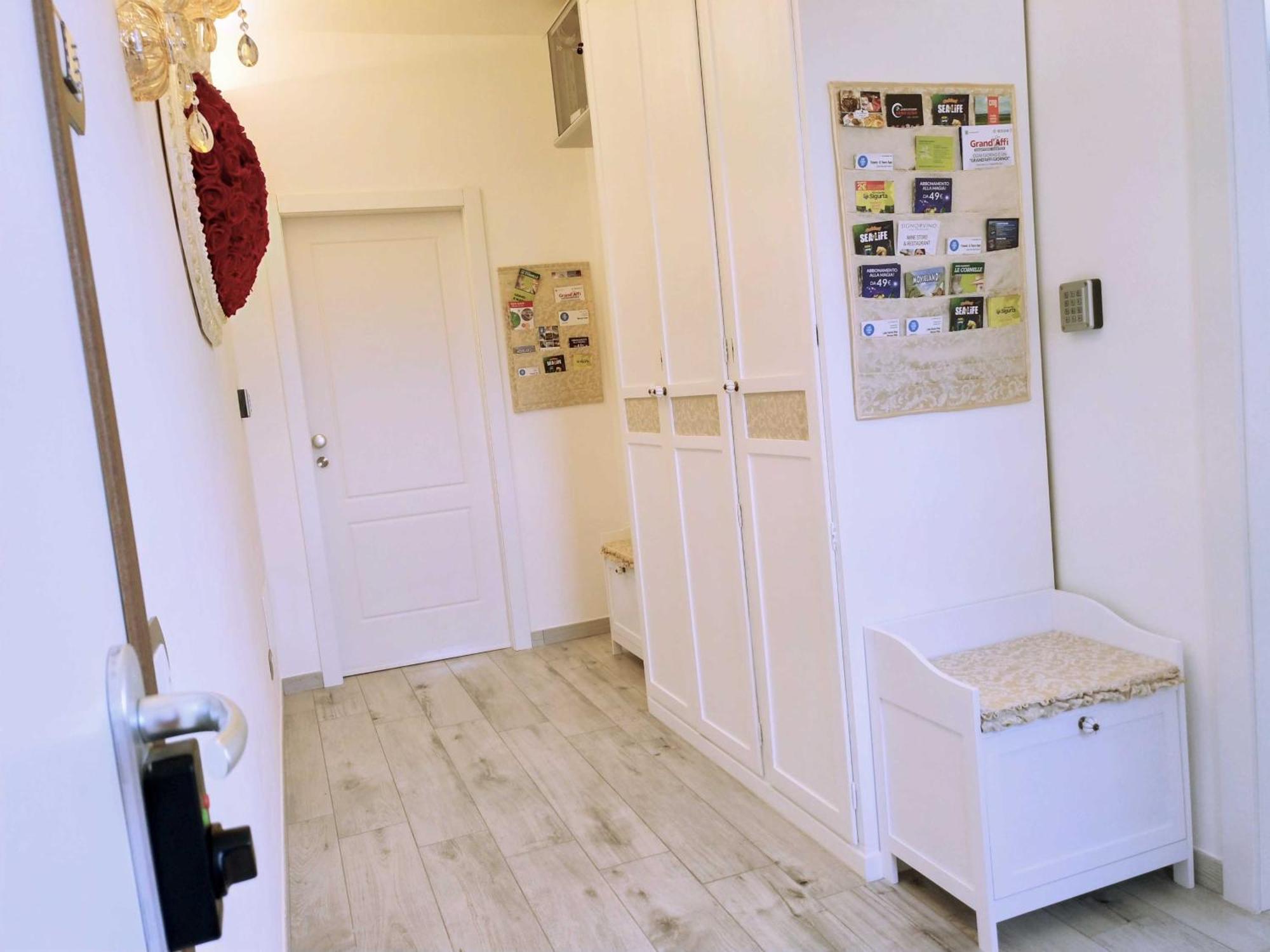 Alloggio Turistico Giulietta E Romeo - Intero Appartamento - Villafranca Di Verona, Zimmer, Holiday Rooms Exterior foto